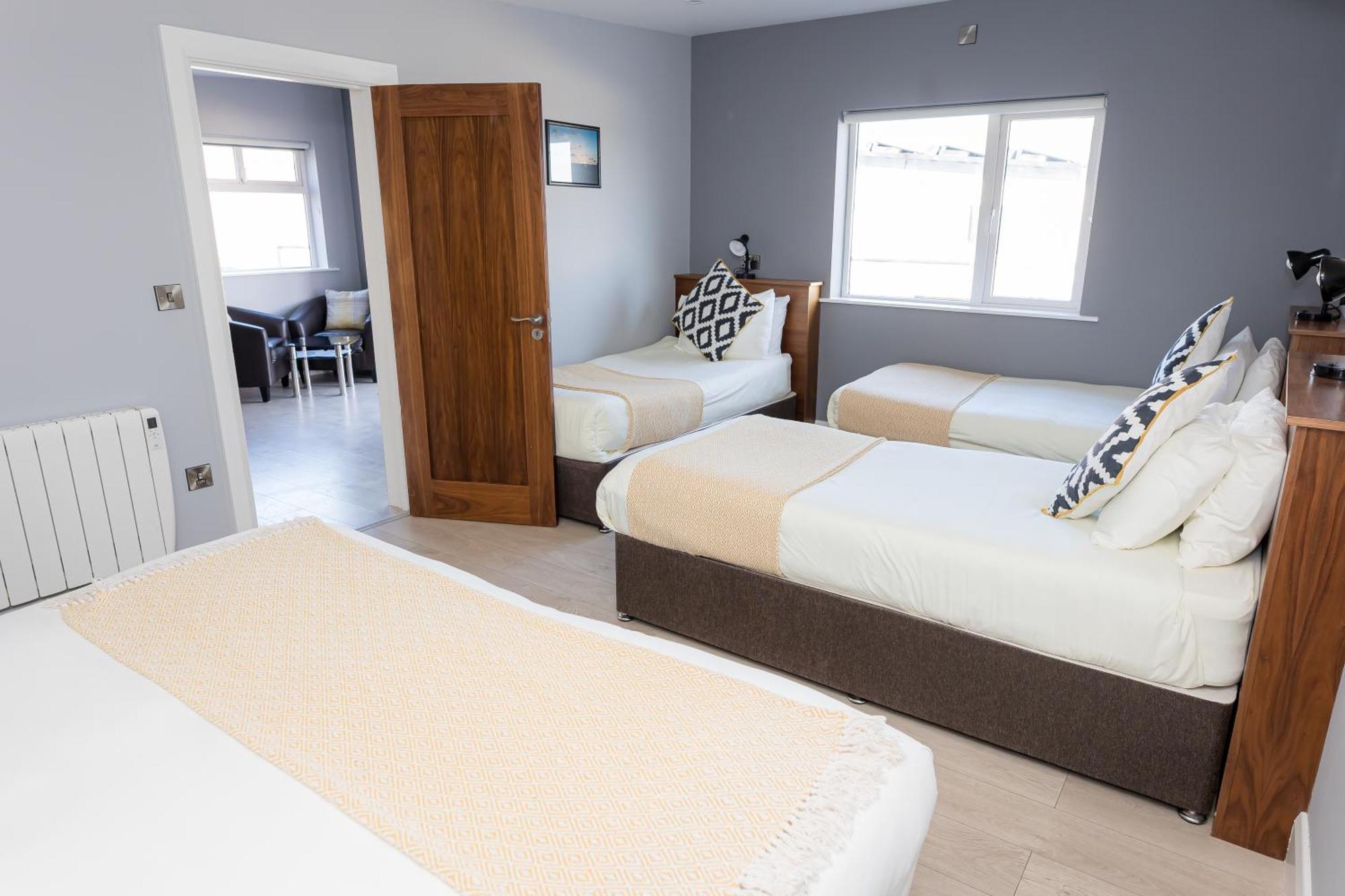 Aran Islands Hotel Kilronan  Esterno foto