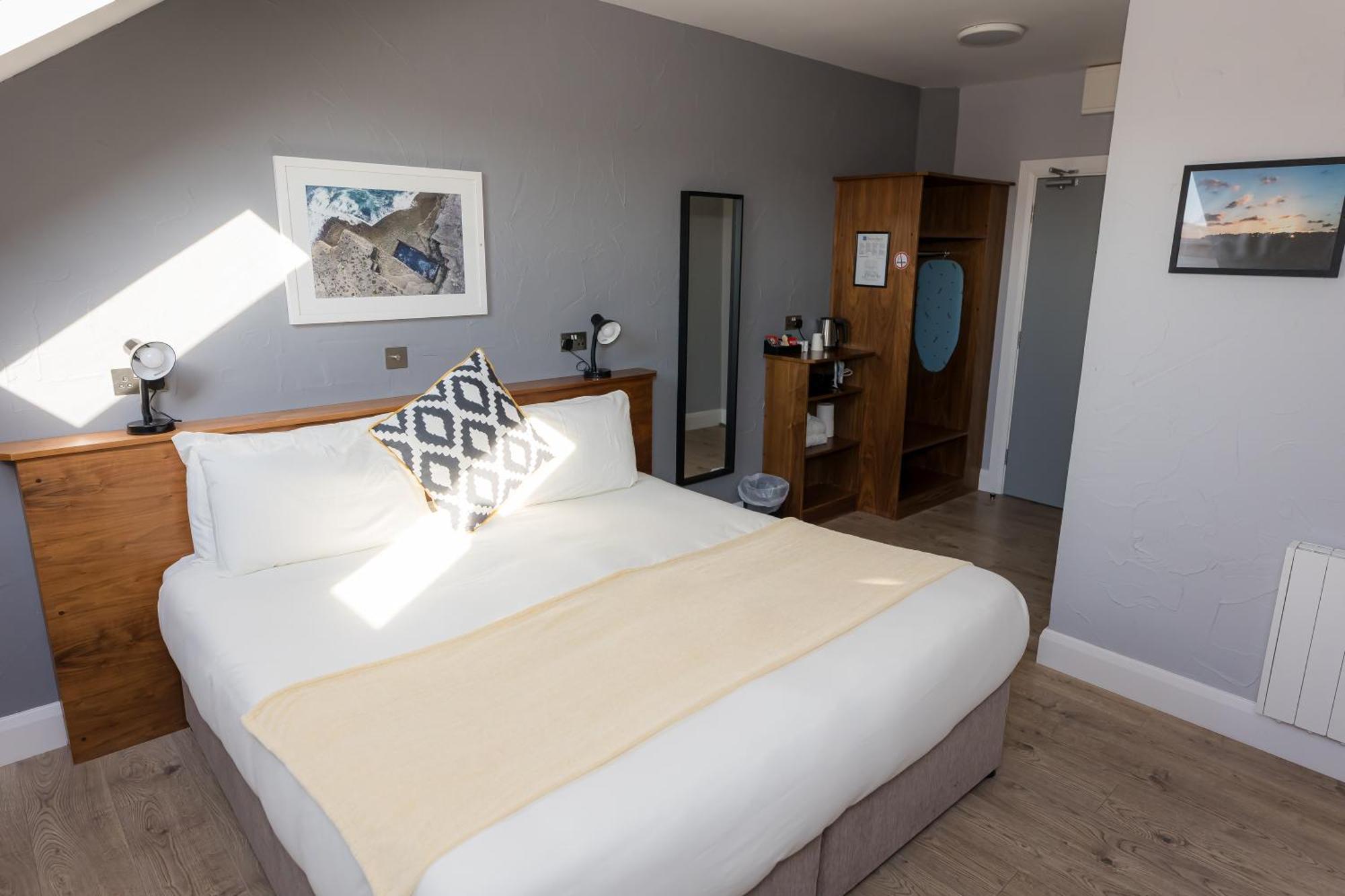 Aran Islands Hotel Kilronan  Esterno foto